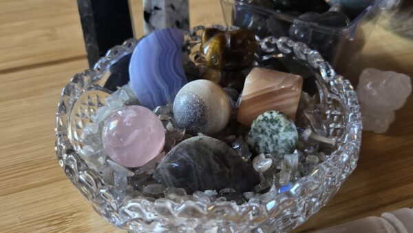 ✨️ Gem Garden— Create Your Own Mini Crystal World - Image 2